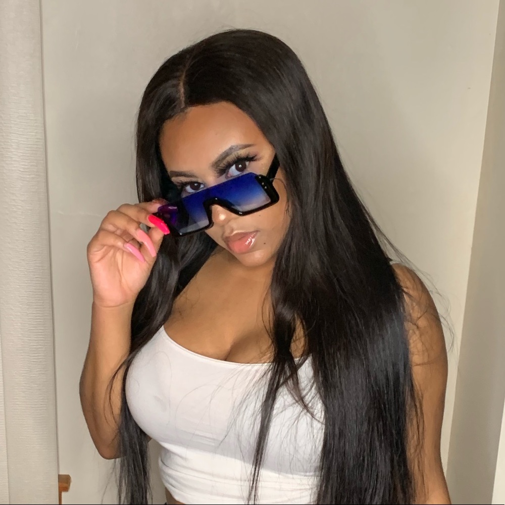 MAKE AN OFFER***Ombré shades/sunglasses